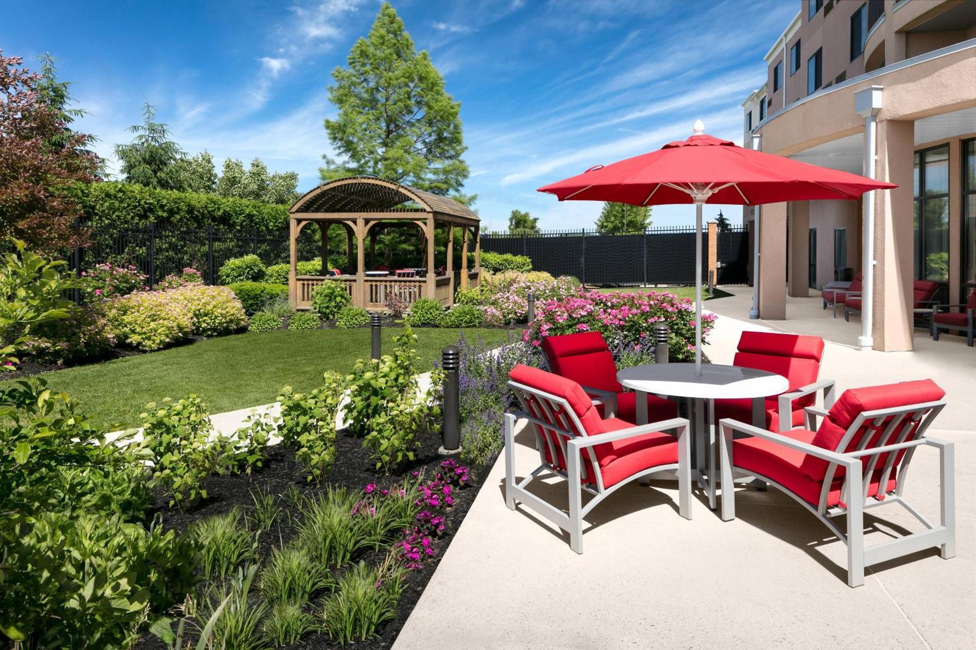 Courtyard Bethlehem Lehigh Valley/I-78 Bagian luar foto
